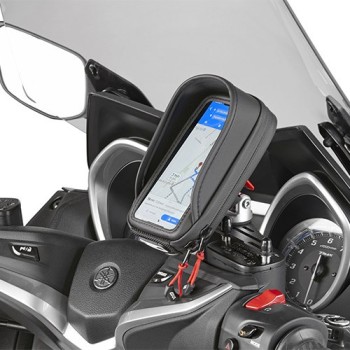 GIVI S903A motorcycle scooter universal GPS & smartphone support on brake fluid reservoir cover