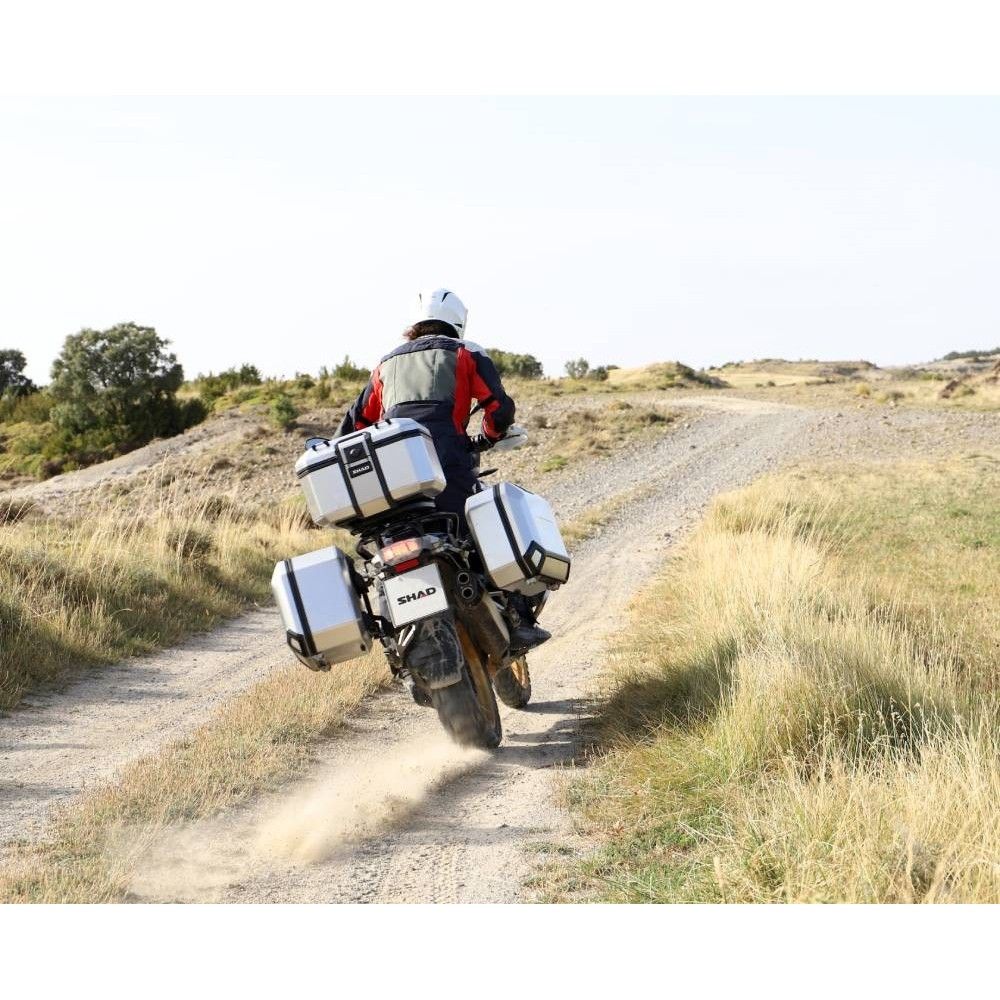 shad-top-case-moto-tr48-terra-48-litres-aluminium-ref-d0tr48100
