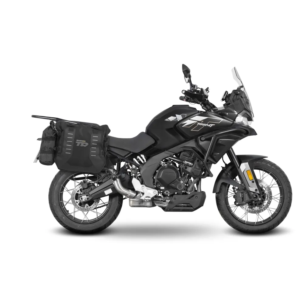 SHAD 4P - side case support CF MOTO 700 MT / 2025 2026 - C0MT754P