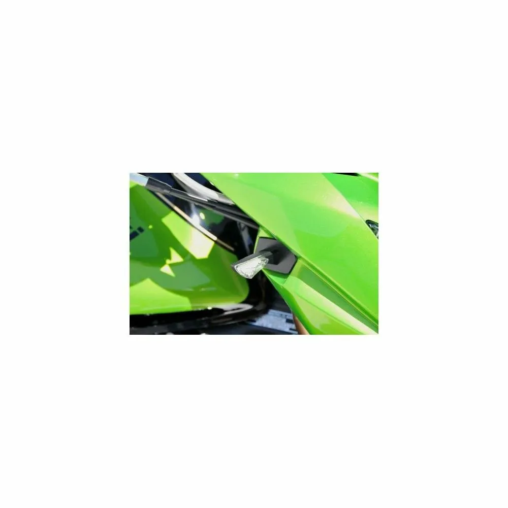 ERMAX caches trous clignotants AVANT ou ARRIERE obturateur moto Kawasaki Z750 R et Z800 Z650