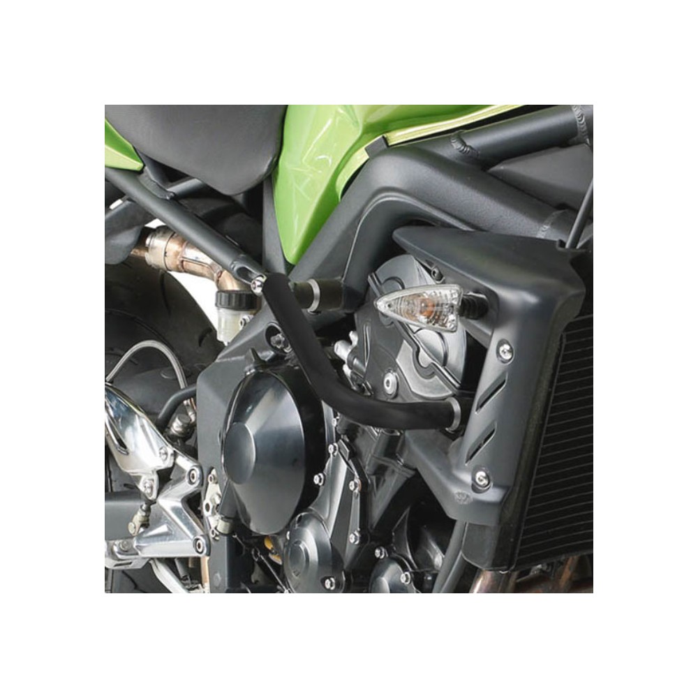 GIVI motorcycle crankcases protection TRIUMPH 675 STREET TRIPLE / 2007 2012 - TN226