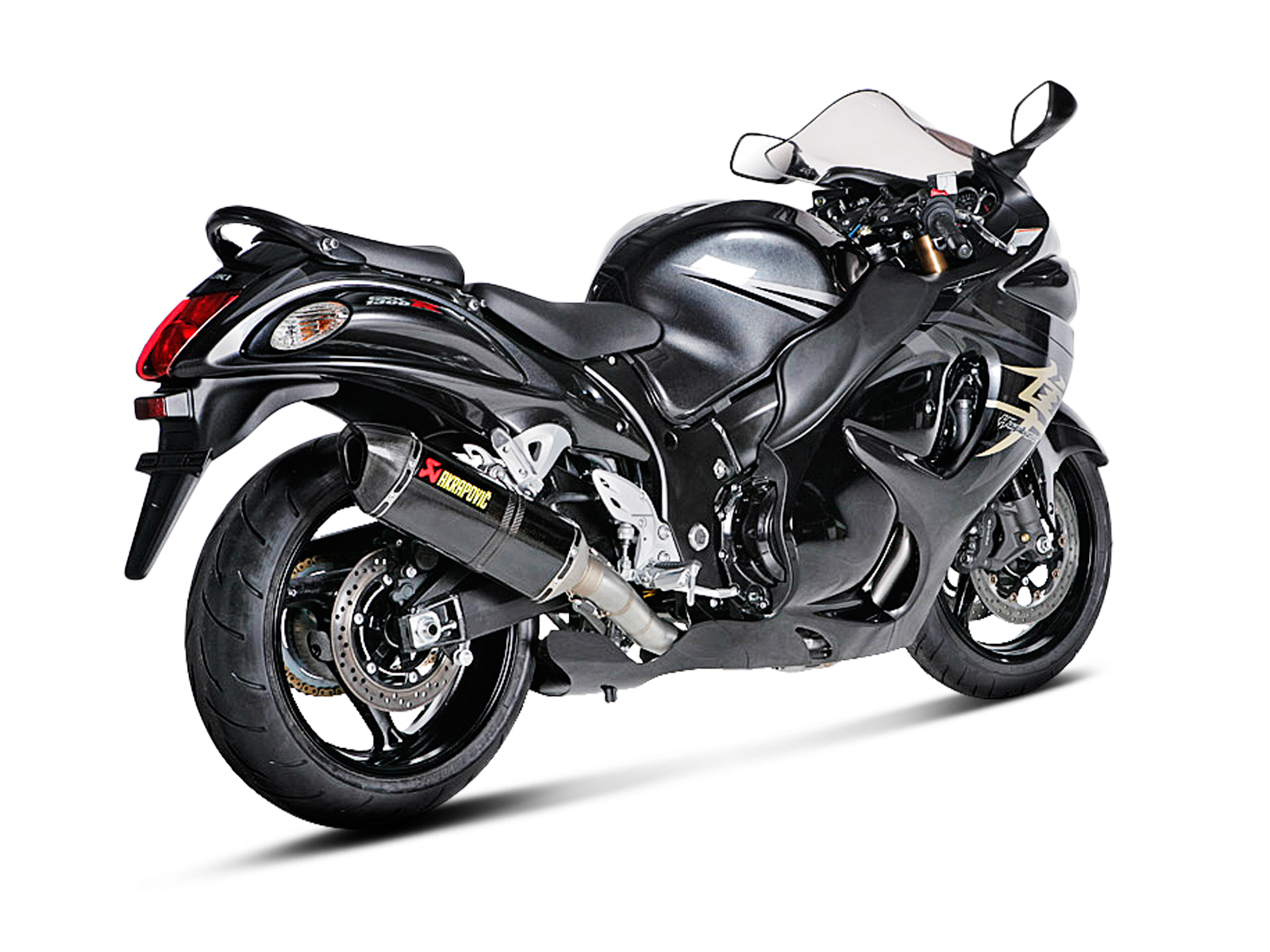 akrapovic-suzuki-gsx-r-1300-hayabusa-2021-racing-full-system